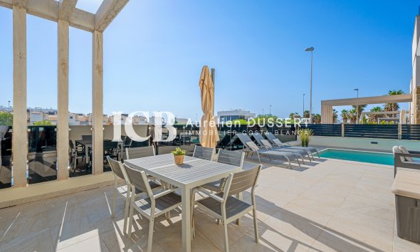Revente - Maison individuelle -
Orihuela Costa - Lomas de Cabo Roig