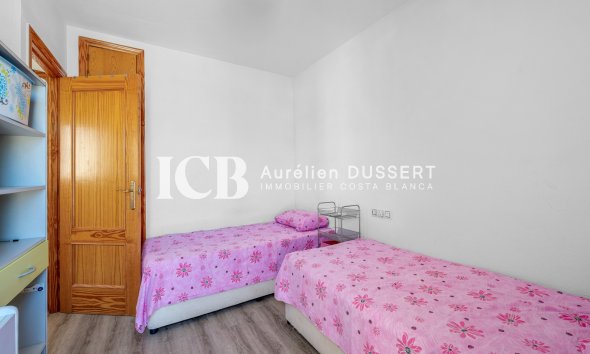 Revente - Maison mitoyenne -
Orihuela Costa - La Zenia