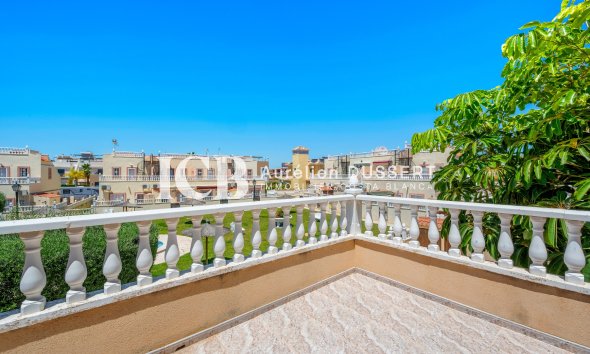 Revente - Maison mitoyenne -
Orihuela Costa - La Zenia