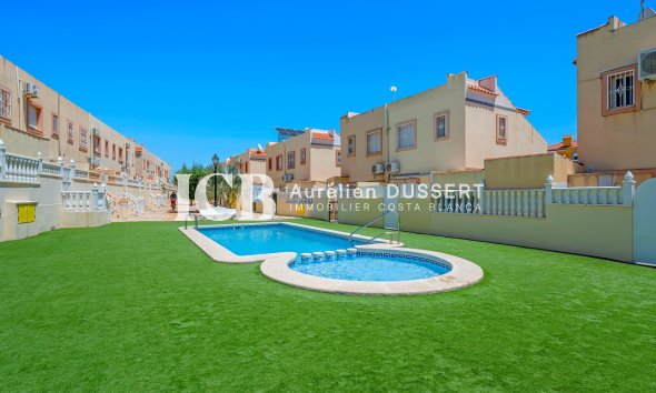 Revente - Maison mitoyenne -
Orihuela Costa - La Zenia