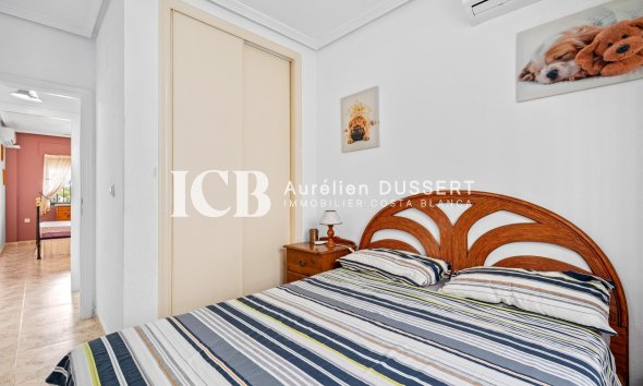 Revente - Maison mitoyenne -
Orihuela Costa - La Zenia