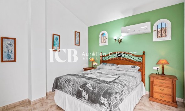 Revente - Maison mitoyenne -
Orihuela Costa - La Zenia