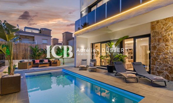 Revente - Maison individuelle -
Orihuela Costa - Lomas de Campoamor