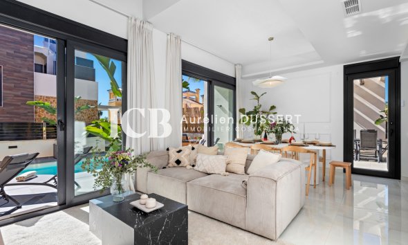 Revente - Maison individuelle -
Orihuela Costa - Lomas de Campoamor