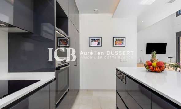 Revente - Maison individuelle -
Orihuela Costa - Lomas de Campoamor