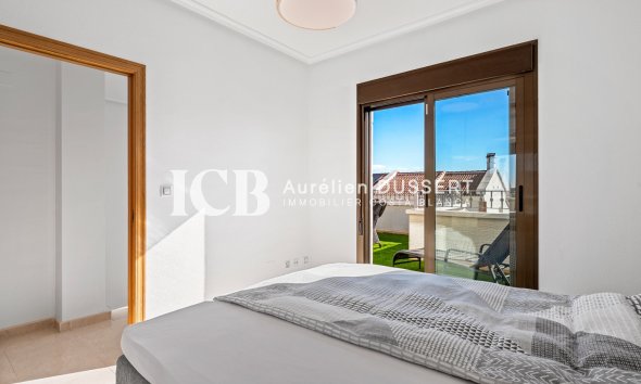 Revente - Maison mitoyenne -
San Miguel de Salinas