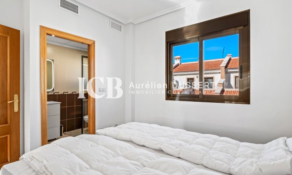 Revente - Maison mitoyenne -
San Miguel de Salinas