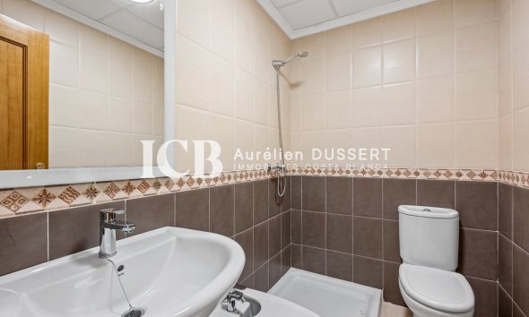 Revente - Maison mitoyenne -
San Miguel de Salinas