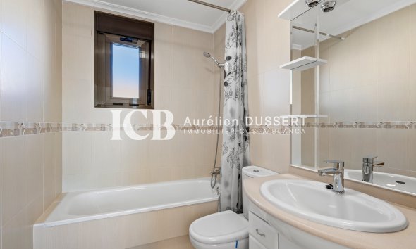 Revente - Maison mitoyenne -
San Miguel de Salinas