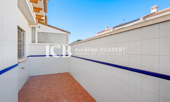 Revente - Maison mitoyenne -
San Miguel de Salinas