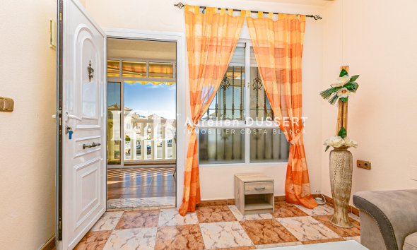 Resale - Apartment / flat -
Orihuela Costa - Villas San Jose