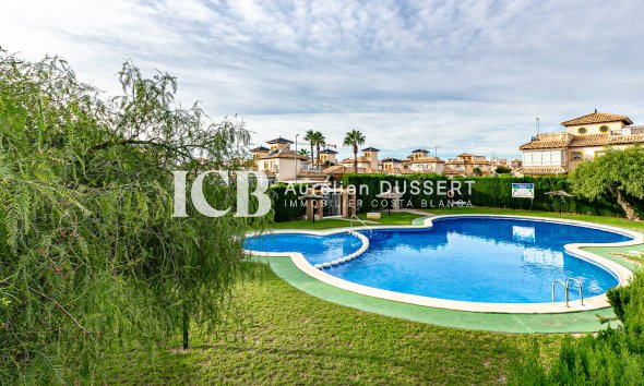 Resale - Apartment / flat -
Orihuela Costa - Villas San Jose