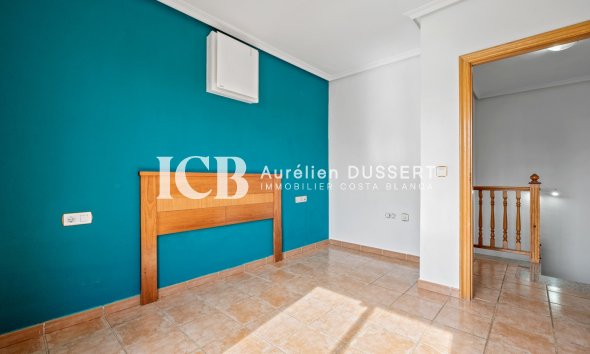 Revente - Villa -
Orihuela Costa - Castillo de Don Juan