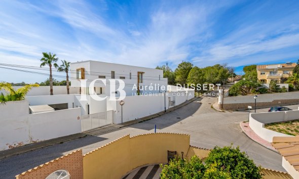 Revente - Villa -
Orihuela Costa - Castillo de Don Juan