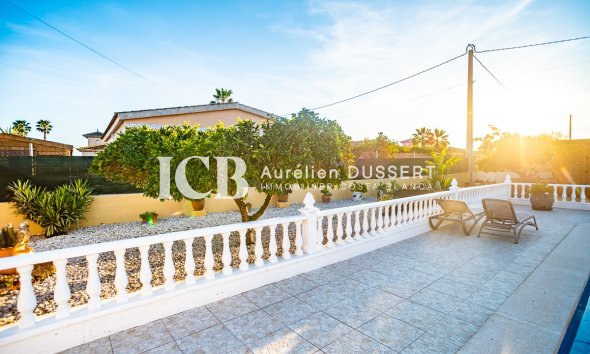 Resale - Villa -
CATRAL - Catral