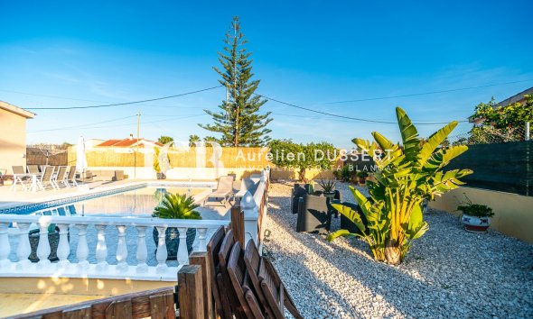 Resale - Villa -
CATRAL - Catral