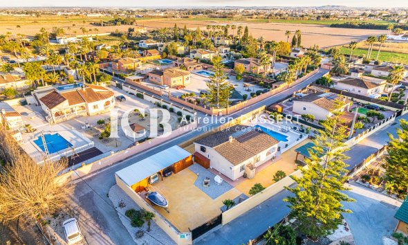 Resale - Villa -
CATRAL - Catral