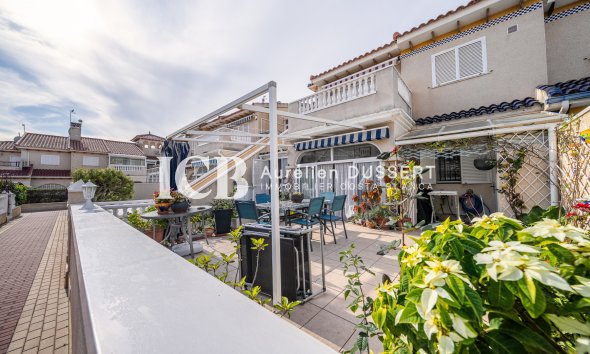 Reventa - Apartamento / piso -
Orihuela Costa - Playa Flamenca