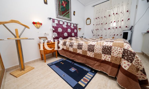 Reventa - Apartamento / piso -
Orihuela Costa - Playa Flamenca