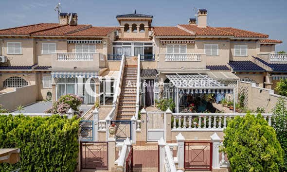 Reventa - Apartamento / piso -
Orihuela Costa - Playa Flamenca