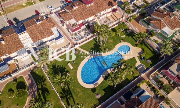 Reventa - Apartamento / piso -
Orihuela Costa - Playa Flamenca