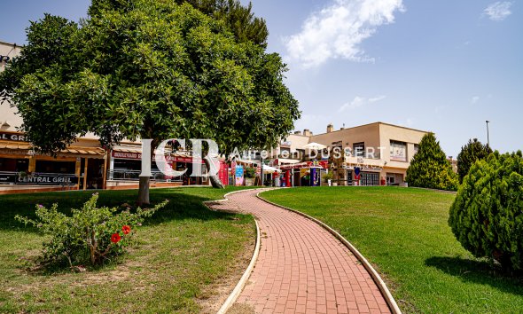 Reventa - Apartamento / piso -
Orihuela Costa - Playa Flamenca