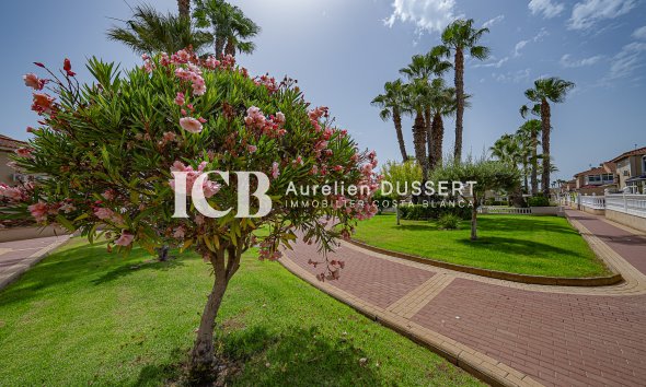 Reventa - Apartamento / piso -
Orihuela Costa - Playa Flamenca