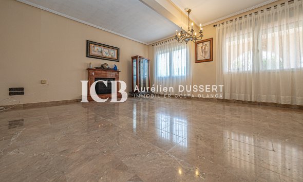 Reventa - Adosado -
Torrevieja - El chaparral