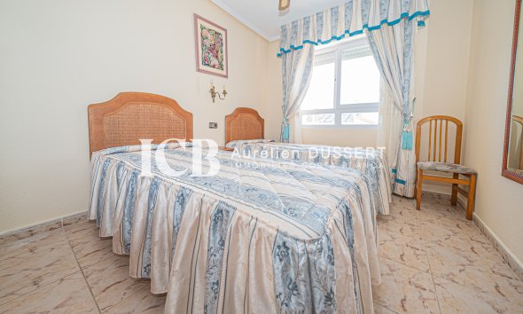 Reventa - Adosado -
Torrevieja - El chaparral