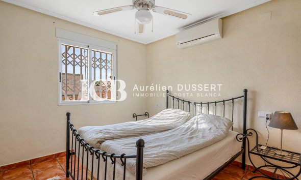 Reventa - Casa independiente -
Orihuela Costa - Playa Flamenca