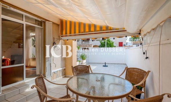 Reventa - Casa independiente -
Orihuela Costa - Playa Flamenca