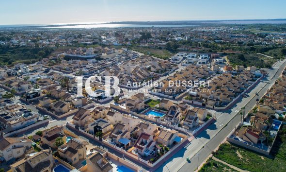 Reventa - Casa independiente -
Ciudad Quesada - Rojales