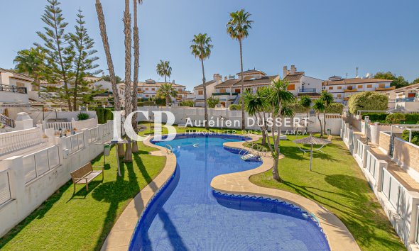 Reventa - Adosado -
Mil Palmeras