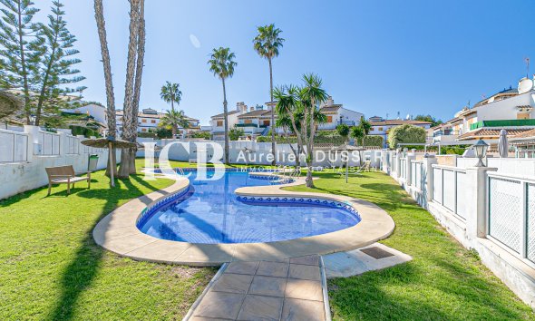 Reventa - Adosado -
Mil Palmeras