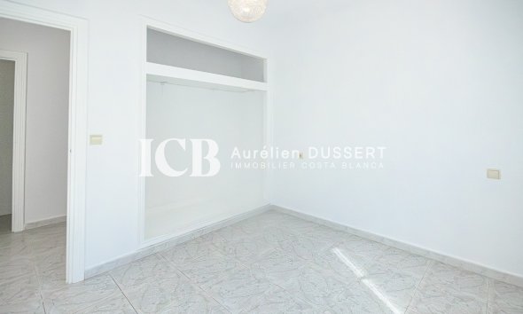 Revente - Maison mitoyenne -
San Miguel de Salinas