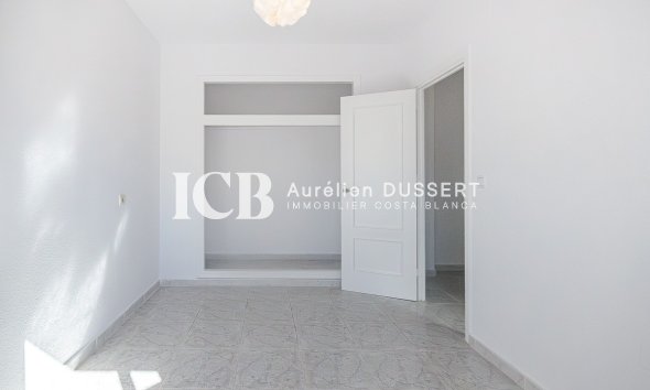 Revente - Maison mitoyenne -
San Miguel de Salinas