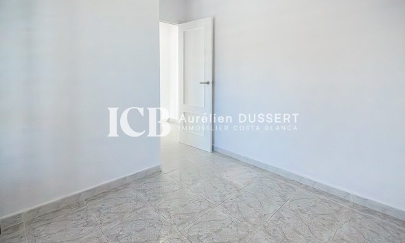 Revente - Maison mitoyenne -
San Miguel de Salinas