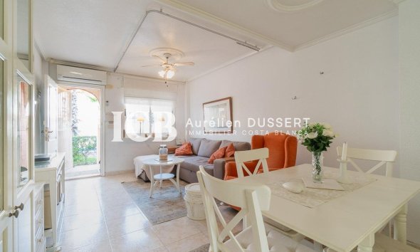 Reventa - Adosado -
Orihuela Costa - Playa Flamenca