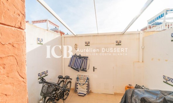 Reventa - Adosado -
Orihuela Costa - Playa Flamenca