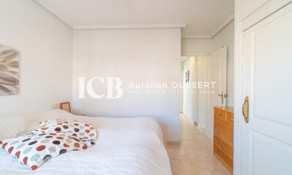 Reventa - Adosado -
Orihuela Costa - Playa Flamenca