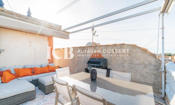 Reventa - Adosado -
Orihuela Costa - Playa Flamenca