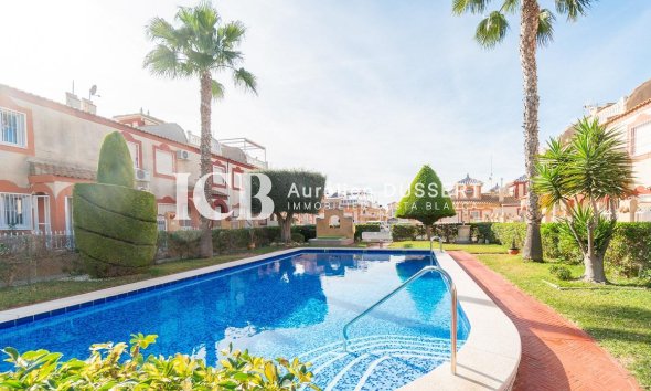 Reventa - Adosado -
Orihuela Costa - Playa Flamenca