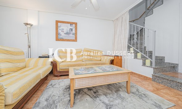 Reventa - Adosado -
Orihuela Costa - La Regia