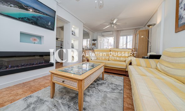 Reventa - Adosado -
Orihuela Costa - La Regia