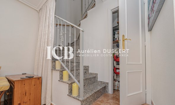 Reventa - Adosado -
Orihuela Costa - La Regia