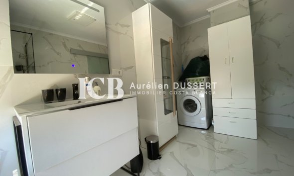 Reventa - Apartamento / piso -
Punta Prima - Torrevieja