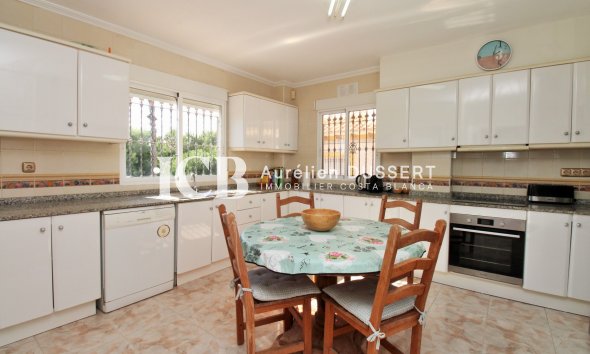 Reventa - Casa independiente -
Orihuela Costa - Playa Flamenca