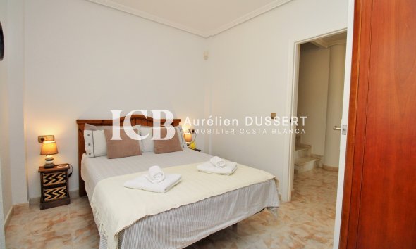 Reventa - Casa independiente -
Orihuela Costa - Playa Flamenca