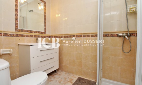 Reventa - Casa independiente -
Orihuela Costa - Playa Flamenca