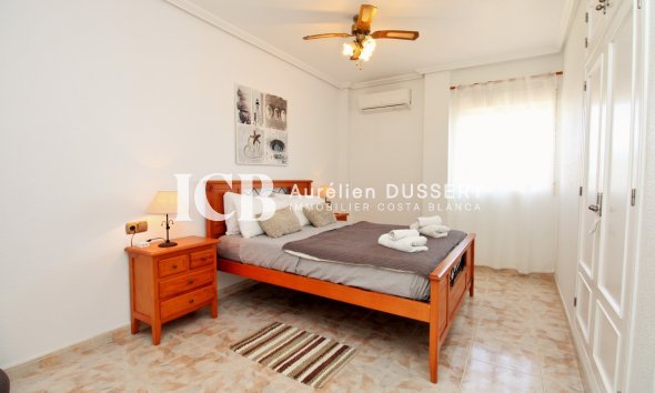 Reventa - Casa independiente -
Orihuela Costa - Playa Flamenca